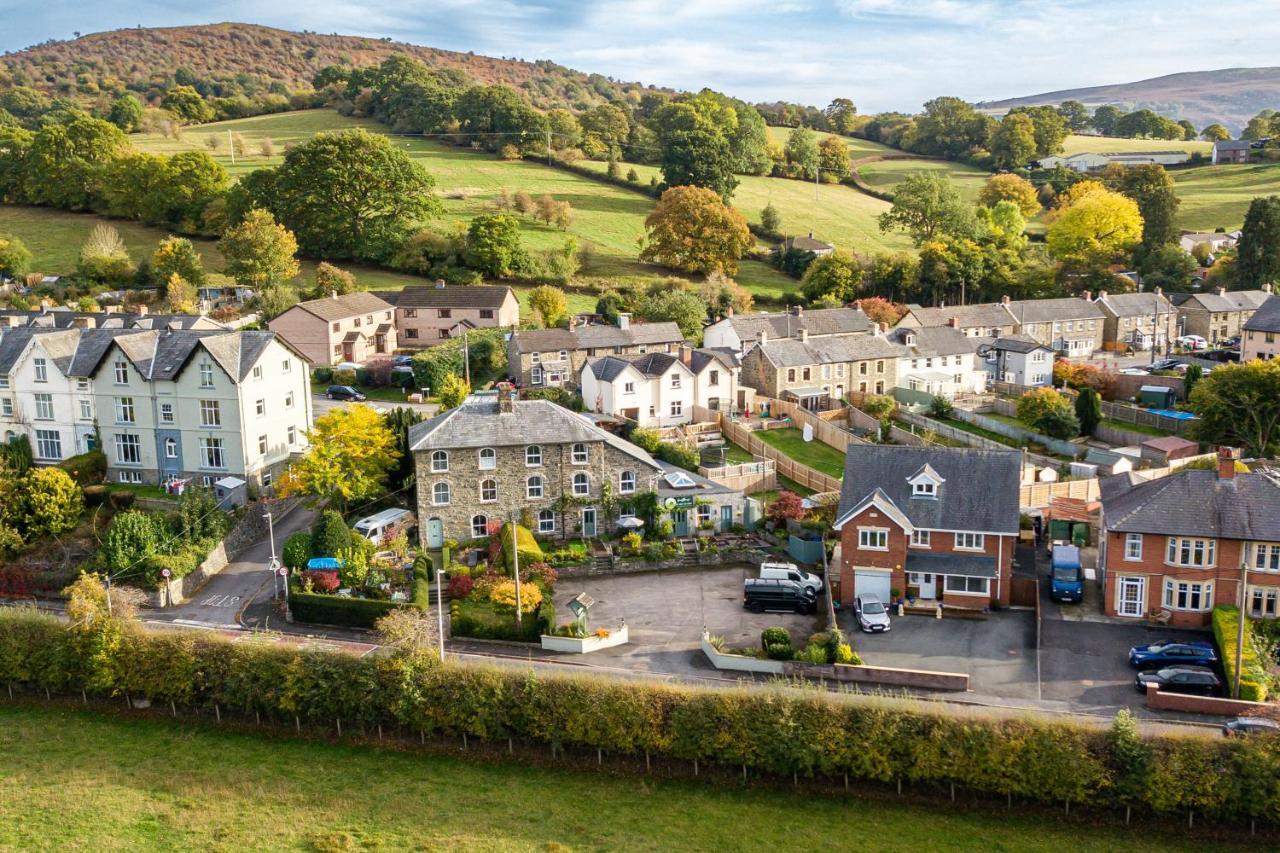 The Cedars Hotel Builth Wells Ngoại thất bức ảnh