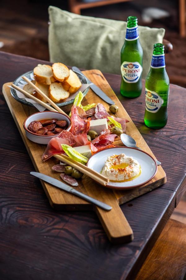The Cedars Hotel Builth Wells Ngoại thất bức ảnh