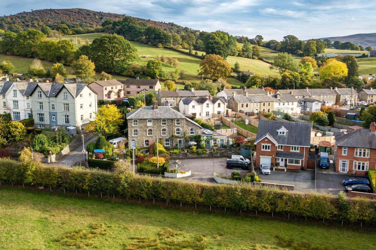 The Cedars Hotel Builth Wells Ngoại thất bức ảnh